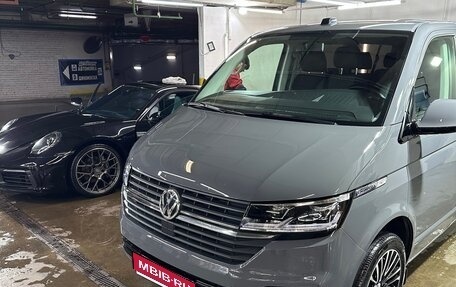 Volkswagen Caravelle T6 рестайлинг, 2020 год, 4 850 000 рублей, 1 фотография