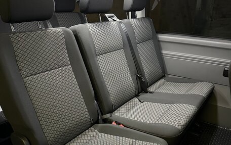 Volkswagen Caravelle T6 рестайлинг, 2020 год, 4 850 000 рублей, 12 фотография