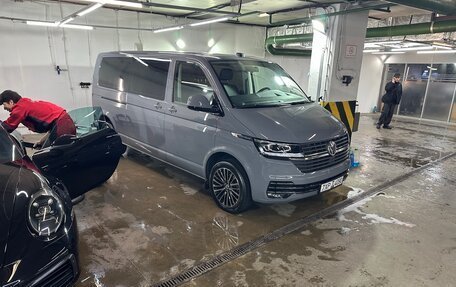 Volkswagen Caravelle T6 рестайлинг, 2020 год, 4 850 000 рублей, 3 фотография