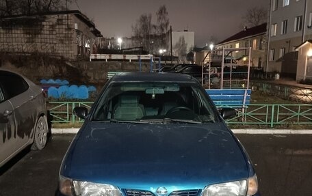 Nissan Almera, 1998 год, 250 000 рублей, 5 фотография