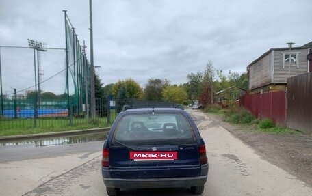 Opel Astra F, 1995 год, 100 000 рублей, 4 фотография