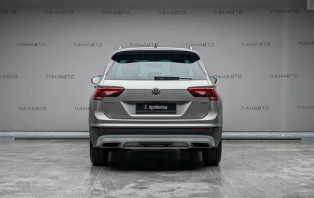 Volkswagen Tiguan II, 2020 год, 2 997 000 рублей, 4 фотография