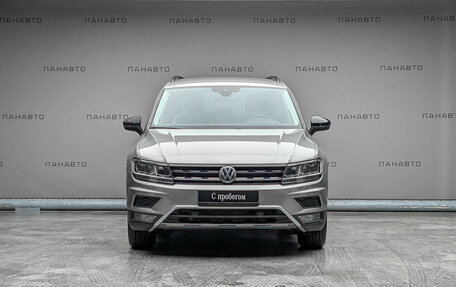 Volkswagen Tiguan II, 2020 год, 2 997 000 рублей, 2 фотография