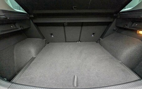 Volkswagen Tiguan II, 2020 год, 2 997 000 рублей, 12 фотография