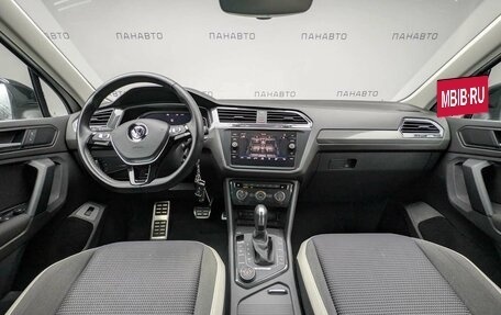 Volkswagen Tiguan II, 2020 год, 2 997 000 рублей, 15 фотография