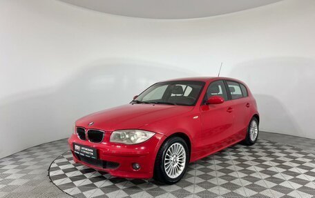 BMW 1 серия, 2006 год, 590 000 рублей, 1 фотография