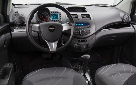 Chevrolet Spark III, 2014 год, 720 000 рублей, 6 фотография