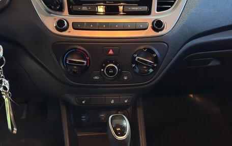 Hyundai Solaris II рестайлинг, 2019 год, 1 360 000 рублей, 13 фотография