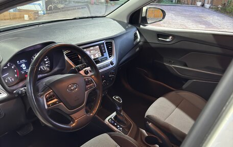 Hyundai Solaris II рестайлинг, 2019 год, 1 360 000 рублей, 11 фотография