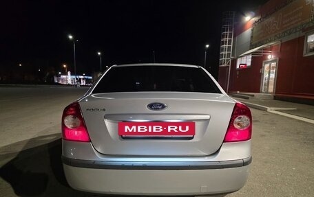 Ford Focus II рестайлинг, 2007 год, 450 000 рублей, 3 фотография