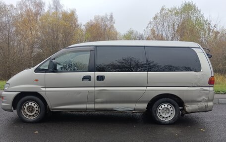 Mitsubishi Delica IV, 1999 год, 595 000 рублей, 5 фотография