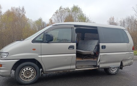 Mitsubishi Delica IV, 1999 год, 595 000 рублей, 6 фотография