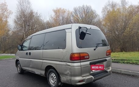 Mitsubishi Delica IV, 1999 год, 595 000 рублей, 4 фотография