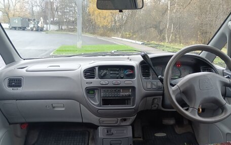 Mitsubishi Delica IV, 1999 год, 595 000 рублей, 18 фотография