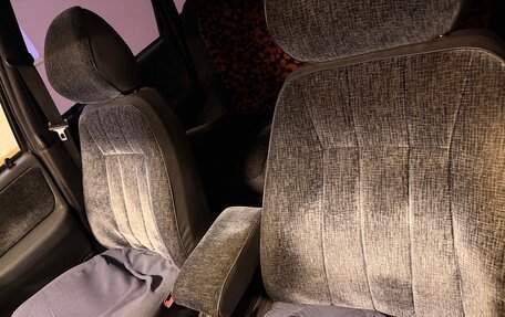 Chevrolet Niva I рестайлинг, 2003 год, 450 000 рублей, 9 фотография