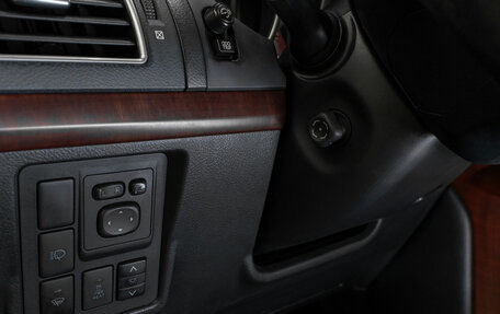 Toyota Land Cruiser Prado 150 рестайлинг 2, 2013 год, 2 650 000 рублей, 15 фотография