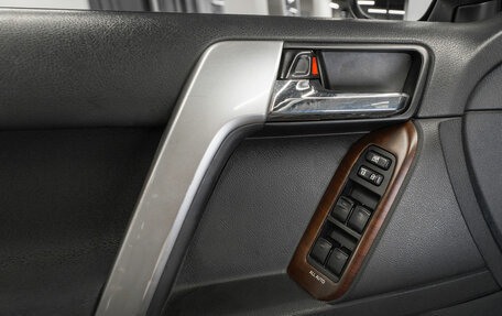 Toyota Land Cruiser Prado 150 рестайлинг 2, 2013 год, 2 650 000 рублей, 14 фотография