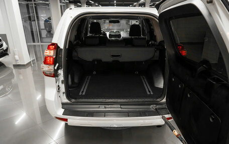 Toyota Land Cruiser Prado 150 рестайлинг 2, 2013 год, 2 650 000 рублей, 25 фотография