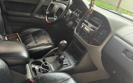 Mitsubishi Montero III, 2000 год, 520 000 рублей, 12 фотография