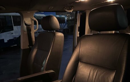 Volkswagen Multivan T5, 2008 год, 1 495 000 рублей, 15 фотография