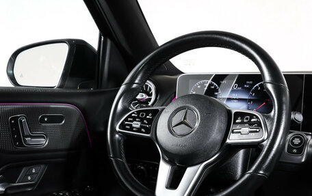 Mercedes-Benz GLB, 2021 год, 3 299 000 рублей, 13 фотография