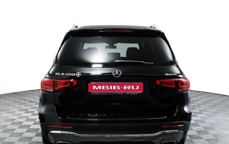 Mercedes-Benz GLB, 2021 год, 3 299 000 рублей, 6 фотография