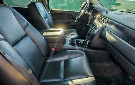 Chevrolet Tahoe III, 2013 год, 2 399 000 рублей, 9 фотография
