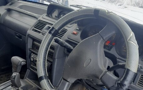 Mitsubishi Pajero III рестайлинг, 1995 год, 280 000 рублей, 5 фотография