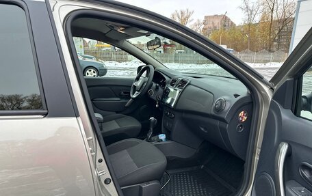 Renault Logan II, 2020 год, 2 520 000 рублей, 12 фотография