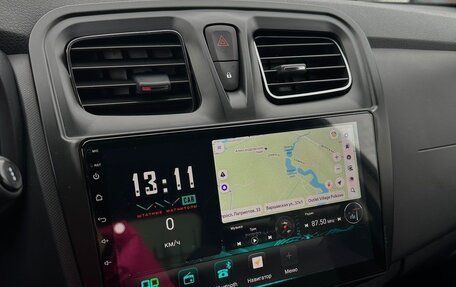 Renault Logan II, 2020 год, 2 520 000 рублей, 26 фотография