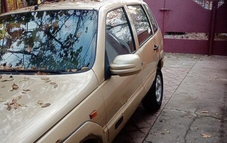 Chevrolet Niva I рестайлинг, 2004 год, 270 000 рублей, 2 фотография