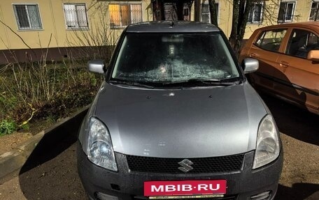 Suzuki Swift III, 2005 год, 355 000 рублей, 2 фотография