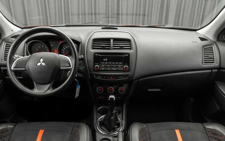 Mitsubishi ASX I рестайлинг, 2014 год, 930 000 рублей, 10 фотография