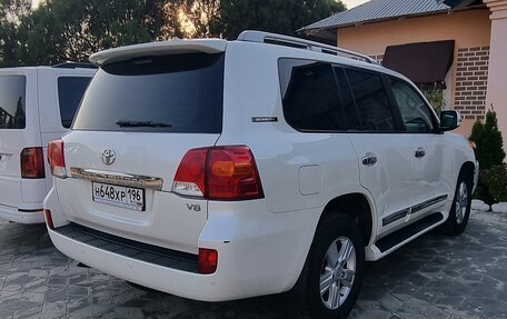 Toyota Land Cruiser 200, 2014 год, 4 550 000 рублей, 4 фотография