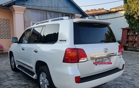 Toyota Land Cruiser 200, 2014 год, 4 550 000 рублей, 3 фотография