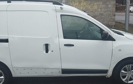 Renault Dokker, 2018 год, 850 000 рублей, 5 фотография