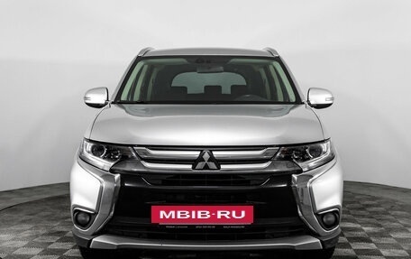 Mitsubishi Outlander III рестайлинг 3, 2017 год, 1 399 000 рублей, 2 фотография
