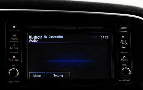 Mitsubishi Outlander III рестайлинг 3, 2017 год, 1 399 000 рублей, 15 фотография