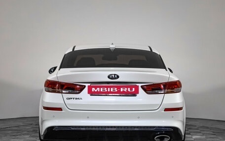 KIA Optima IV, 2018 год, 1 999 000 рублей, 6 фотография