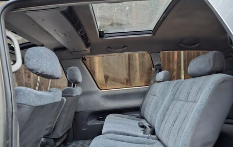 Toyota Estima III рестайлинг -2, 1995 год, 320 000 рублей, 6 фотография