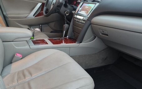 Toyota Camry, 2008 год, 1 100 000 рублей, 12 фотография