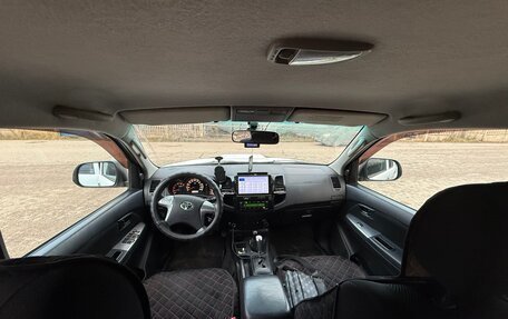 Toyota Hilux VII, 2014 год, 2 750 000 рублей, 10 фотография