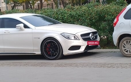 Mercedes-Benz CLS, 2015 год, 3 200 000 рублей, 2 фотография