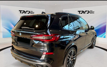 BMW X5, 2021 год, 9 900 000 рублей, 2 фотография