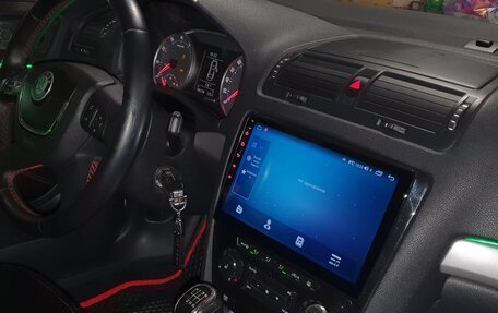 Skoda Octavia, 2011 год, 970 000 рублей, 24 фотография