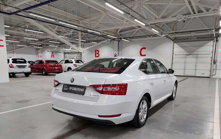 Skoda Superb III рестайлинг, 2016 год, 1 670 000 рублей, 6 фотография