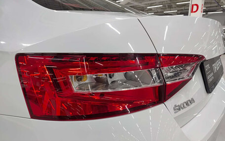 Skoda Superb III рестайлинг, 2016 год, 1 670 000 рублей, 11 фотография