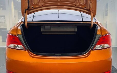 Hyundai Solaris II рестайлинг, 2015 год, 799 000 рублей, 10 фотография