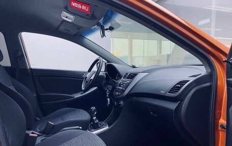 Hyundai Solaris II рестайлинг, 2015 год, 799 000 рублей, 11 фотография