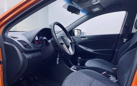 Hyundai Solaris II рестайлинг, 2015 год, 799 000 рублей, 16 фотография